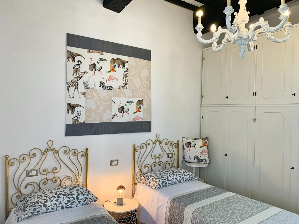 Il Borgo Antico Apartment Сан Джиминяно Екстериор снимка
