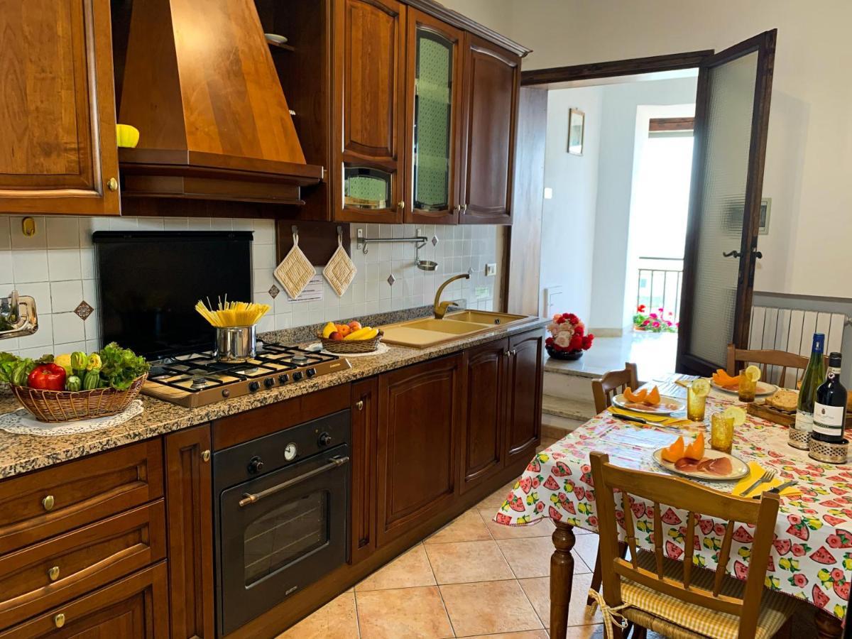 Il Borgo Antico Apartment Сан Джиминяно Екстериор снимка