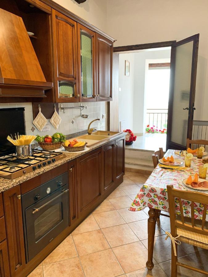 Il Borgo Antico Apartment Сан Джиминяно Екстериор снимка