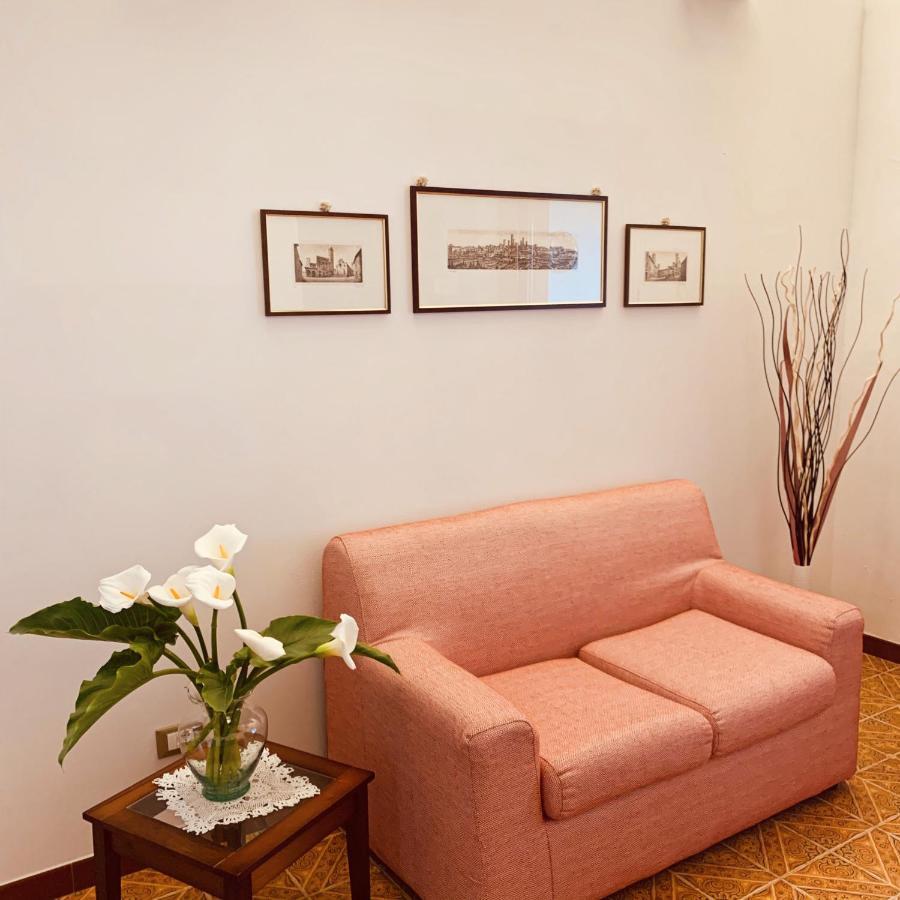 Il Borgo Antico Apartment Сан Джиминяно Екстериор снимка
