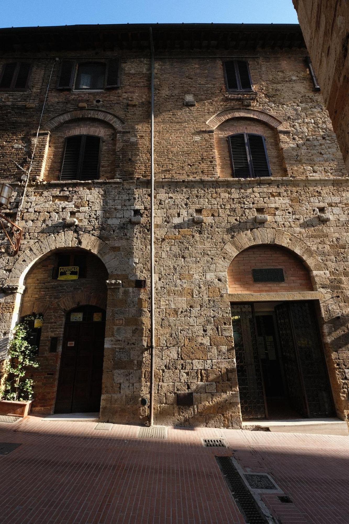 Il Borgo Antico Apartment Сан Джиминяно Екстериор снимка